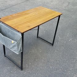 Small Personal Desk w/Sidepouch