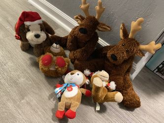 Christmas Stuffed Animal Lot 