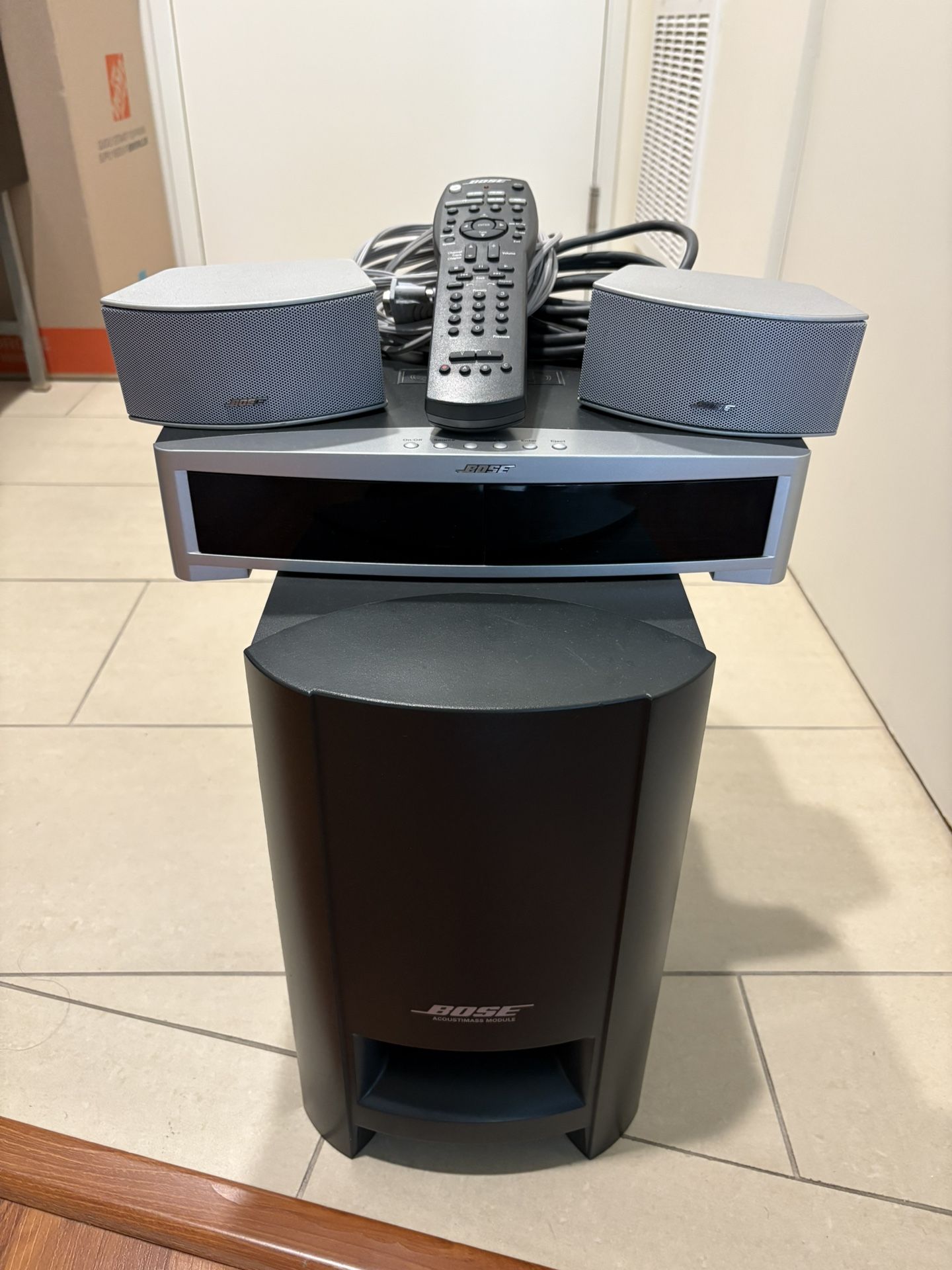 Bose PS3-2-1 Powered Speaker System (DVD Player & Subwoofer)