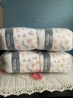 Dos paquetes y uno pequeño size uno y uno de N