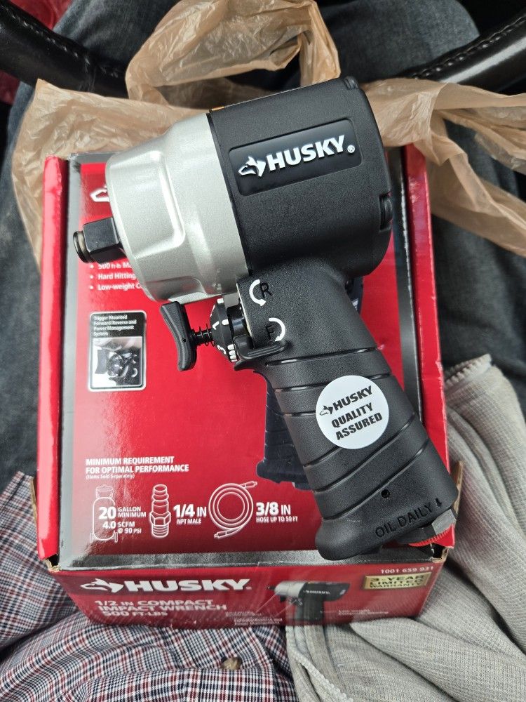 Husky Compact 1/2in Impact Wrench Pneumatic 500psi Asking 60obo