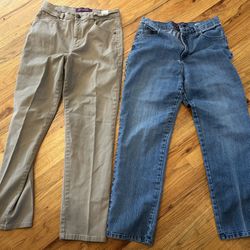 Size 10 bundle of blue and khaki straight leg jeans by Gloria Vanderbilt 