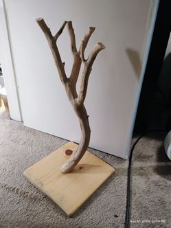 Wood reptile Branch with stand (removable)