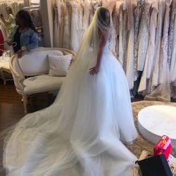 Pre owned Wedding Dress 