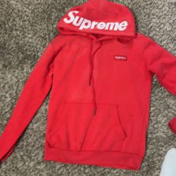 supreme hoodie bought for 320