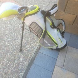 Junior Top Flite  Golf Set (Kids Ages 2-5)