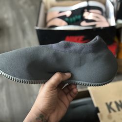 Yeezy Knit RnR 