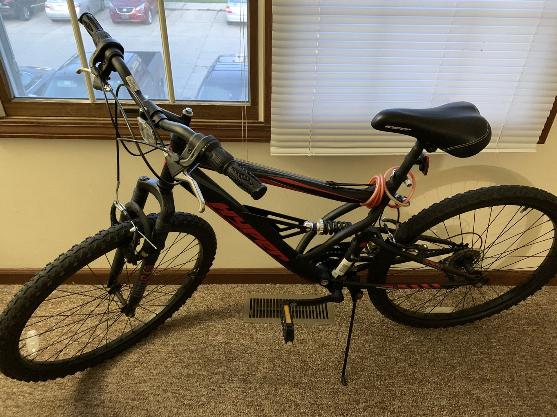 Hyper 26" Shocker Men's Dual Suspension Mountain Bike, Black It’s almost brand new Brand new in $124 at Walmart Condition: Like new