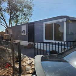 1 bedroom trailer needs work
