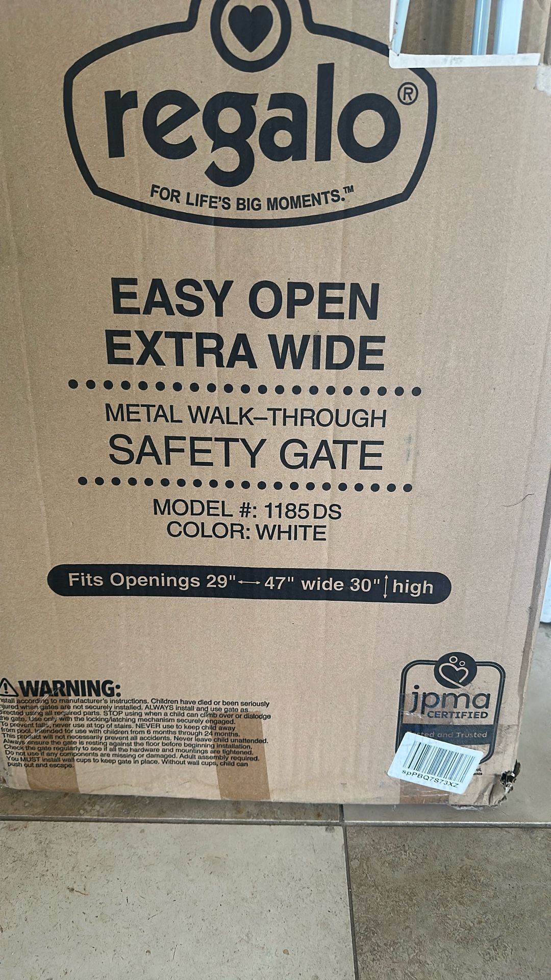Safety Gate Keep Something In Or Out With This safety Gate