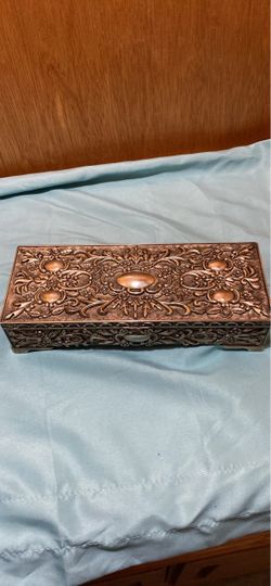 Silver Tone Metal Jewelry Box