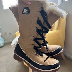 SOREL Snow Boots Suede And Fur Trim 