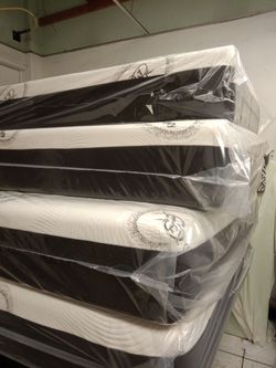 🛌🏽💤💤 $149 size twin now available 🛌🏽💤🛌🏽