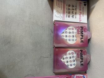 K-pop and brainrot pimple patch