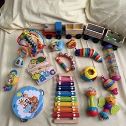 Baby rattles/musical toys + train