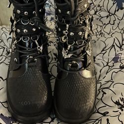 Women Light Boots