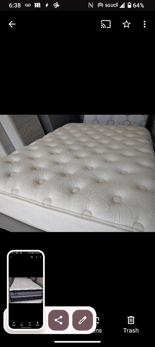 Queen Plush Mattress