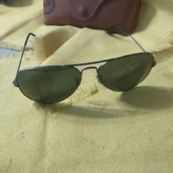Ray-Ban Sunglasses With Carrying Case Real Nice