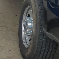 2022 Ford F350 XL Factory Stock 17in Wheels