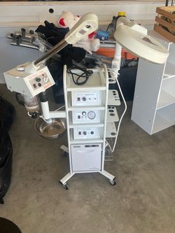 Facial machine