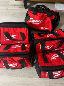 Bolsas pequeñas Milwuake $12 each one
