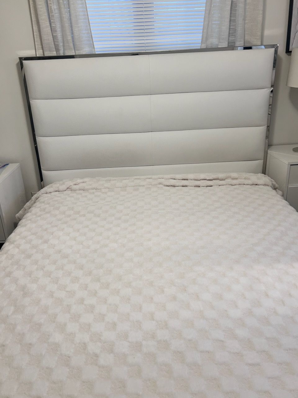 Queen Size Bed