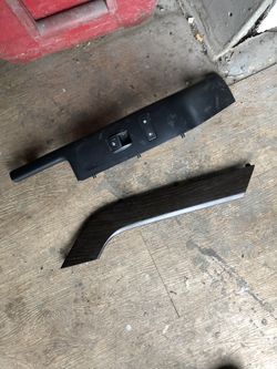 2017 sierra door panel parts