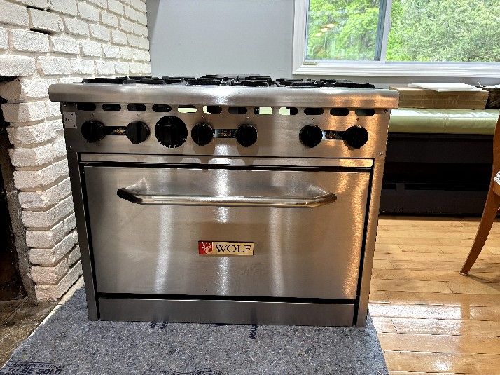Brand New " Wolf " Oven & Stove