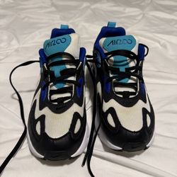 Nike Air Max 200 Size 5y Or 6.5 Women’s. 