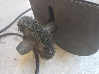 Metal brush machine