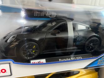 Maisto 1:18 Porsche 911 GT3