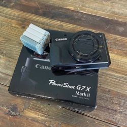 Canon PowerShot G7X Mark II  