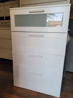 Ikea Dresser En Buenas Condiciones