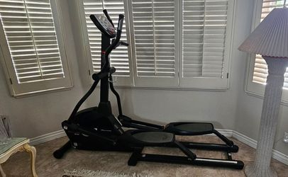 New Balance 10K Elliptical Trainer