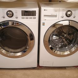 LG Washer Dryer Combo Set