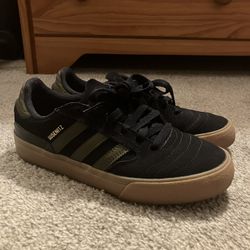 Adidas Busenitz Sneakers Size Men’s 5 Women’s 6 Y5
