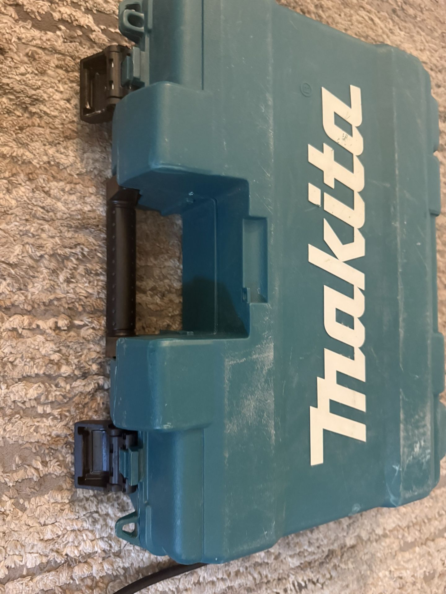 Makkita Corded Multi Tool