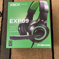 Phenom EXPO9 Gaming Headset With Boom Mic XBOX Compatible Brand New 