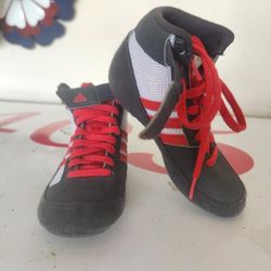 Boys Adidas Wrestling Shoes Sz 11