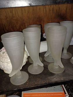 Tiara Indian Glass Frosted Horn Goblets