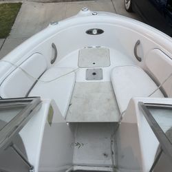 2002 Reinell 185 FNS