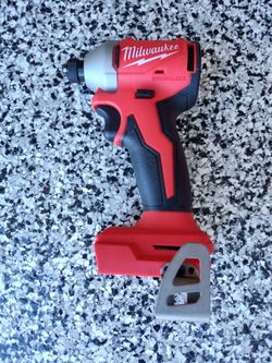 Impact drill Milwaukee m18 tool only