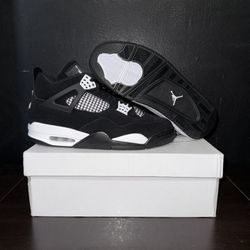 Air Jordan 4 Retro White Thunder Mens Size 10