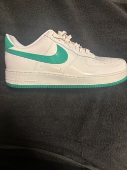 Air Force 1s size 13
