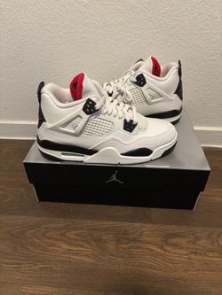 Brand new Jordan retro 4s size 7y