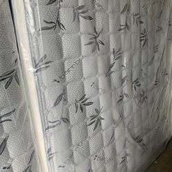 🔆🛏Mattress Pillow Top 💤🔅 ❇️ 12” inches tall ✳️All Sizes In Stock ✴️SAME DAY DELIVERY🚚 ✅Queen sizes $199 ✅Full sizes $180 ✅Twin sizes $130 ✅Cal k
