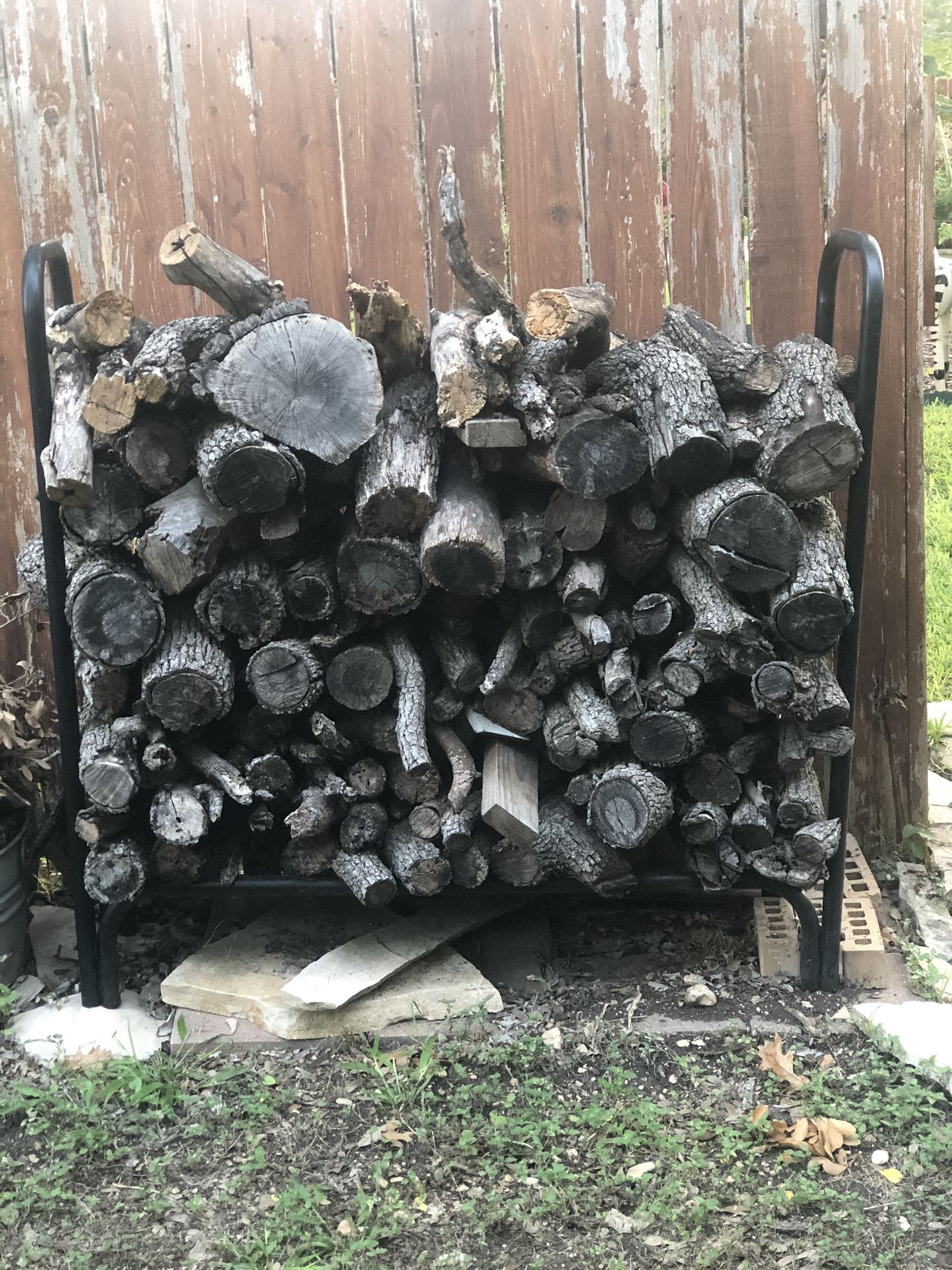 Seasoned oak firewood