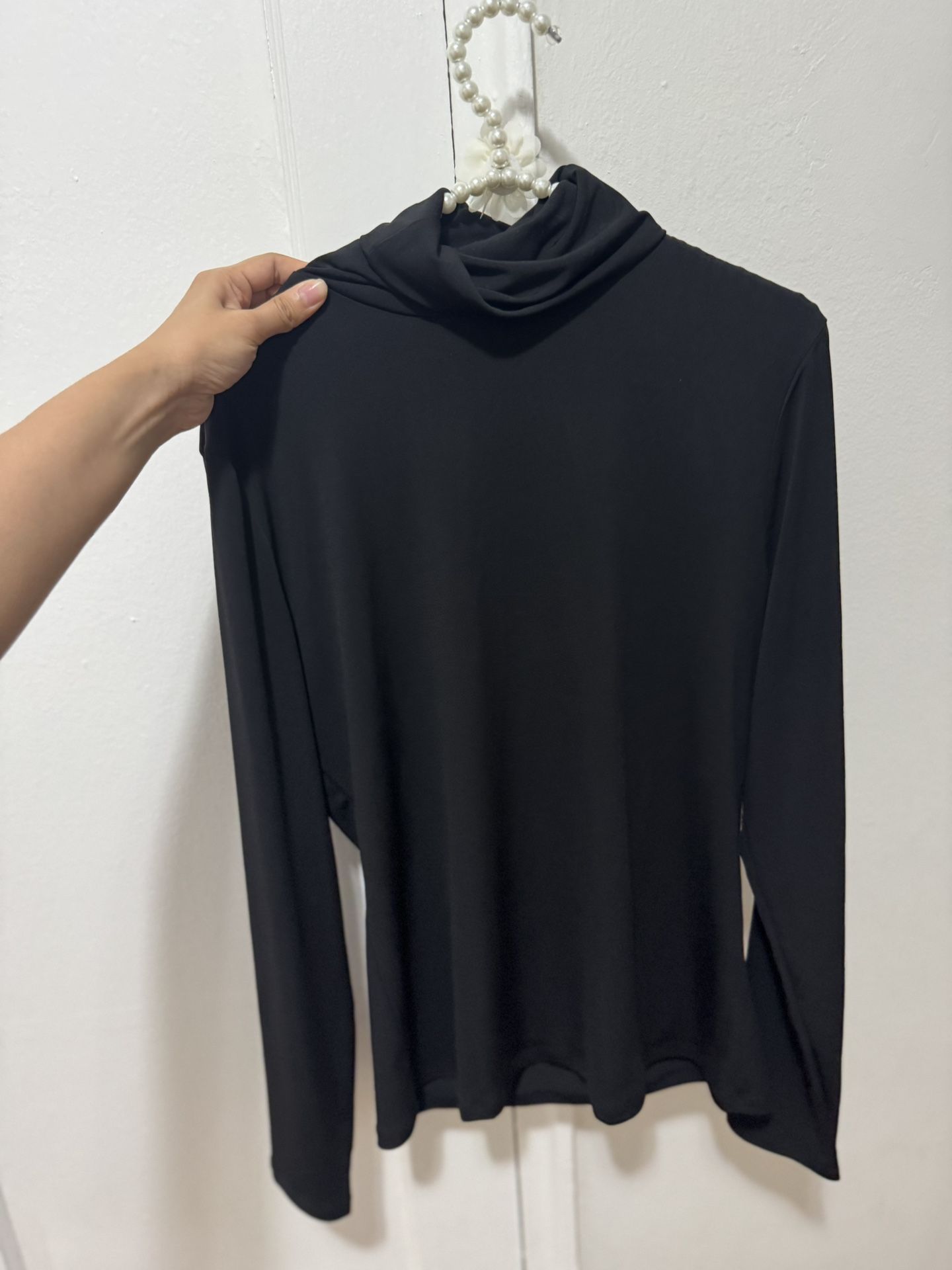 New York & Company Size Large Black Mock Neck Tunic Long Sleeve Shirt Blouse NWT