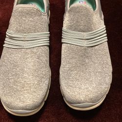 Sketcher Memory Foam Slip On Size 11