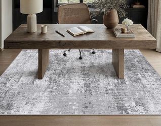 5 x7 abstract rug . Machine washable